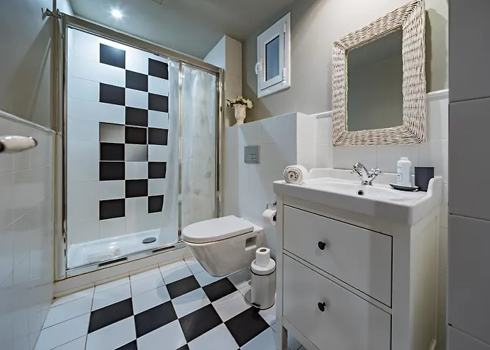Habitat Alaia Apartament Barcelona